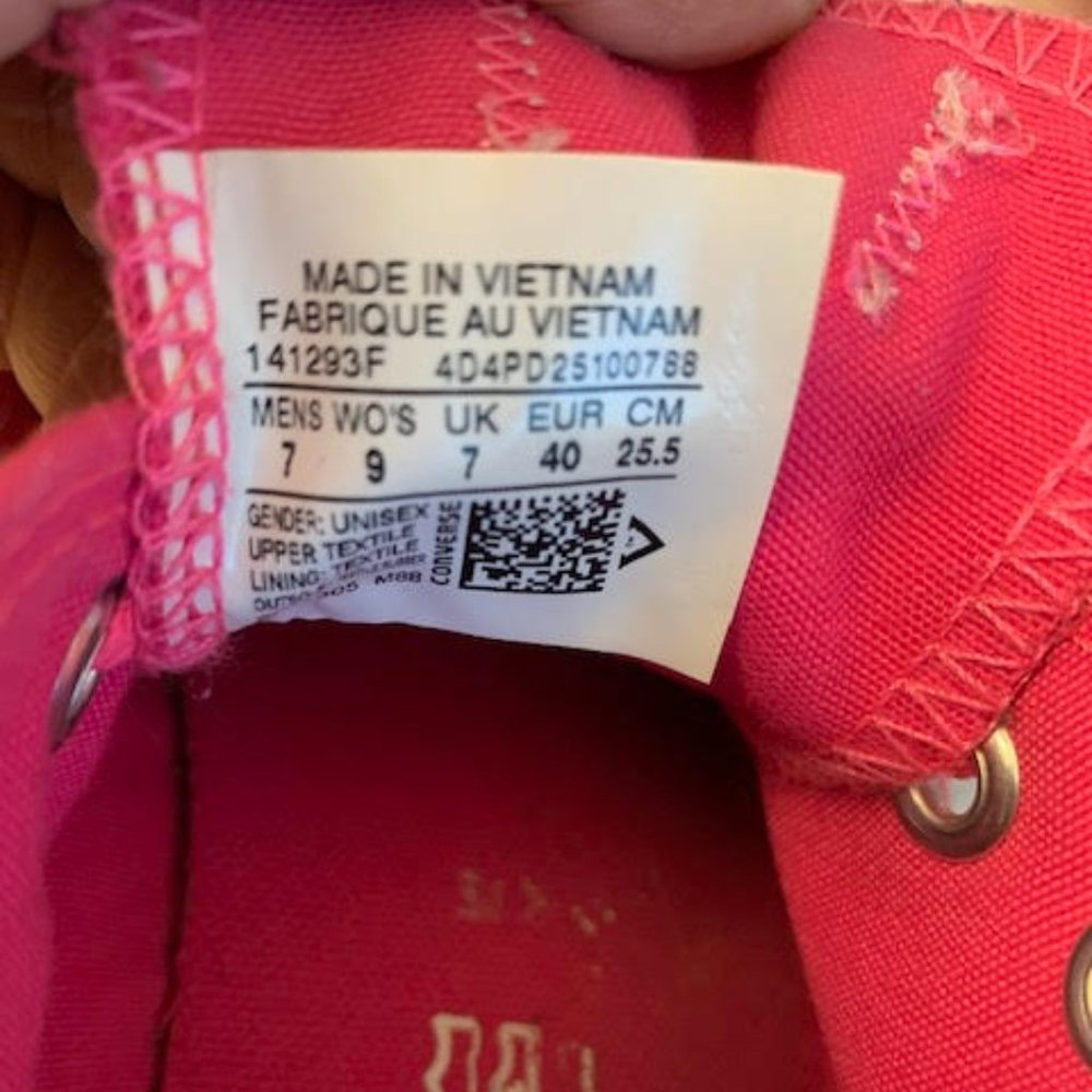 Hot Pink Converse - Picture 4 of 4